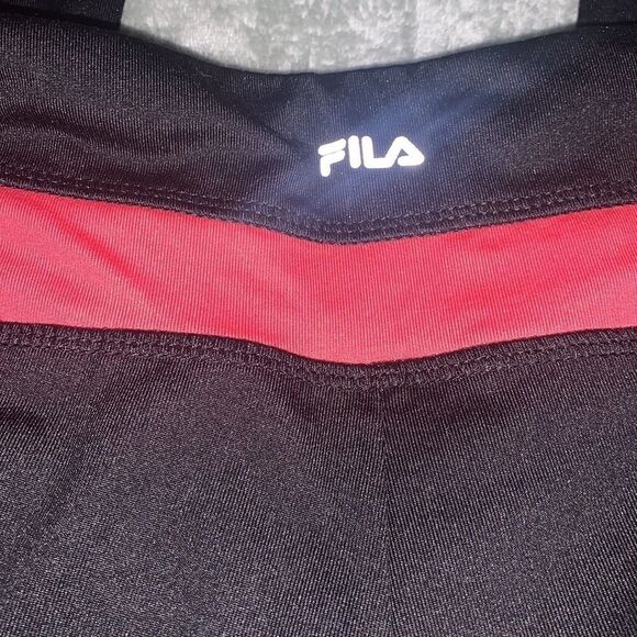COPY - FILA Capris - Picture 3 of 7